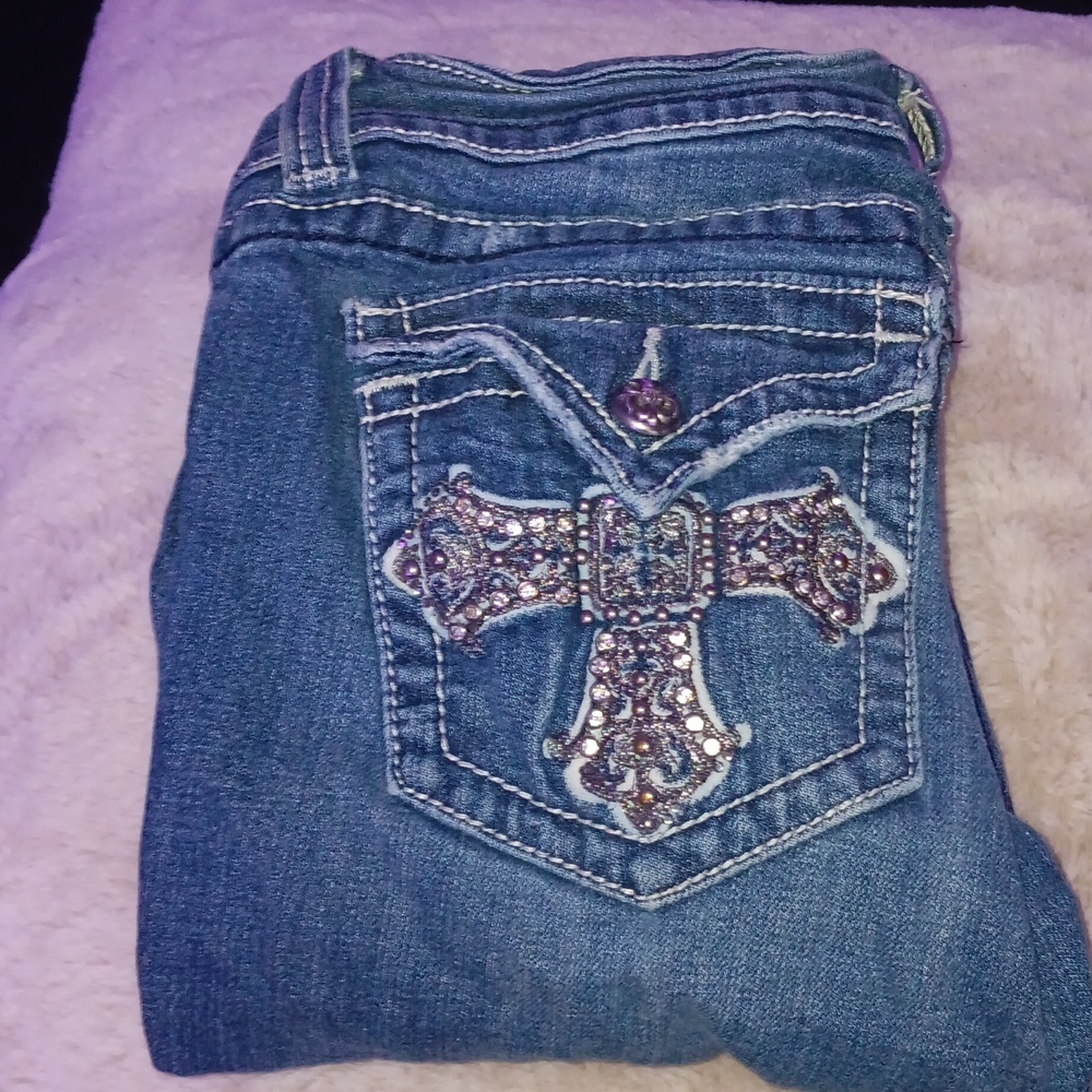 Miss Me Blue Skinny Size 30 Jeans with Embellished Cross